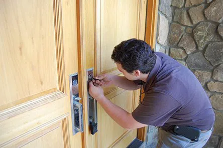 All Day Locksmith Service Ellington, CT 860-261-9283 All Day Locksmith Service Ellington, CT 860-261-9283 - Locksmith-01